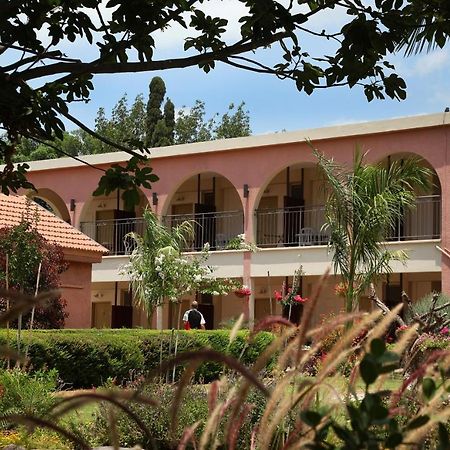 Shaar Hagolan Kibbutz Country Lodging Екстериор снимка